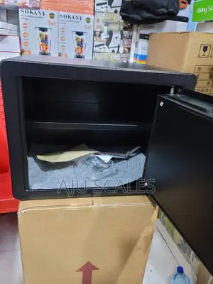 Safe Box, Fire Proof And Fire Resistant