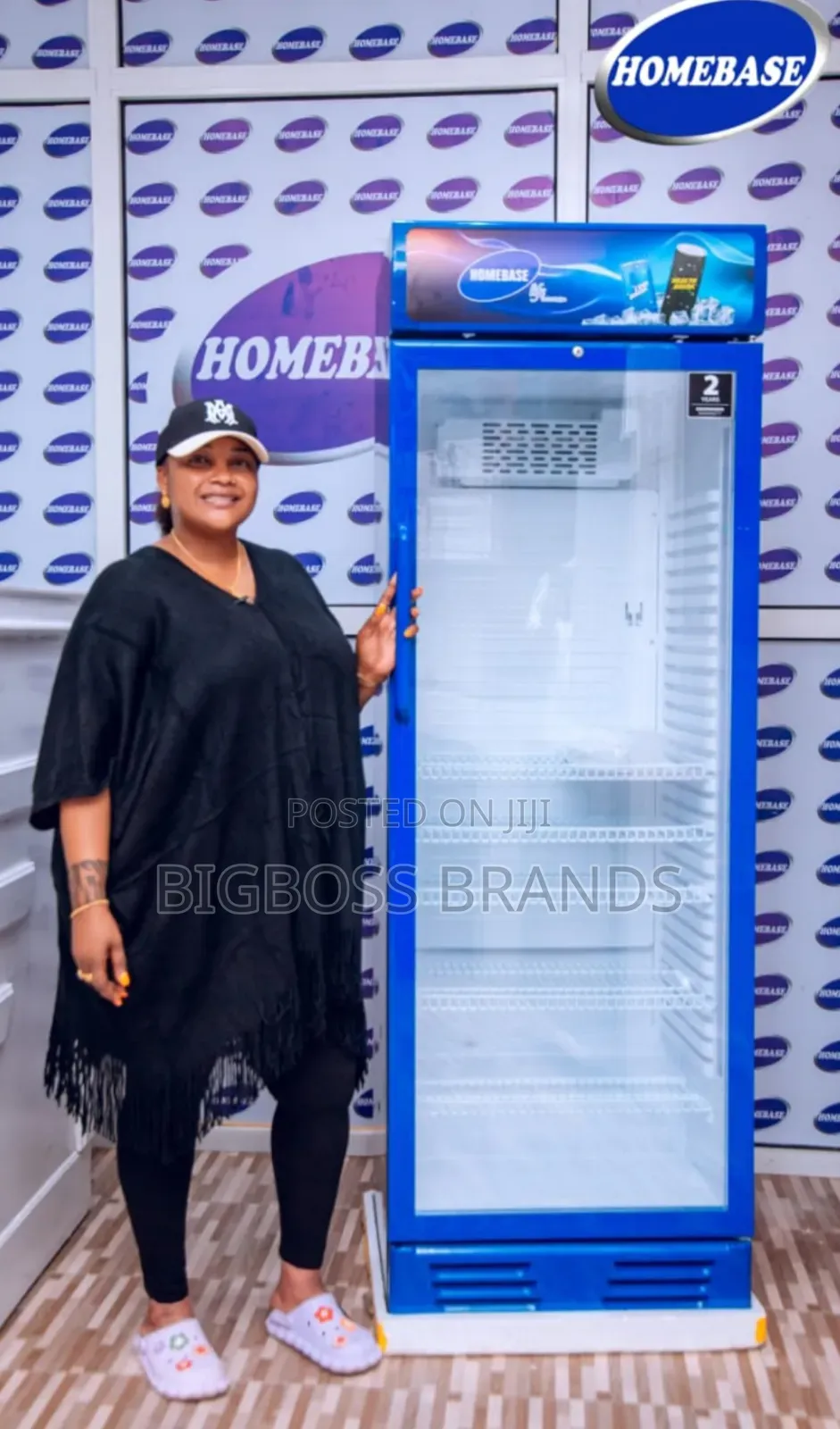 Homebase Showcase Fridge 450L