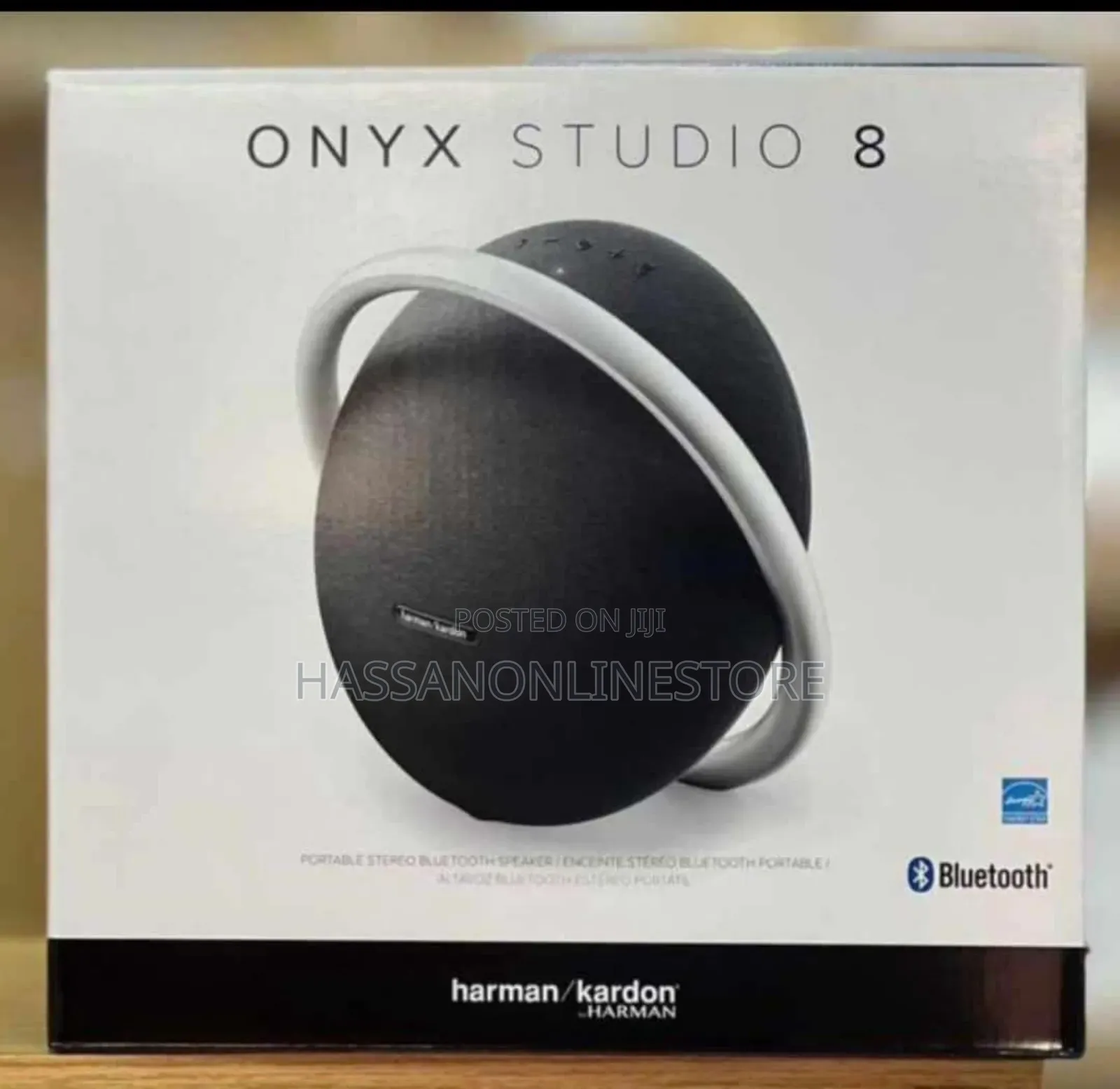 Harman Kardon Onyx Studio 8