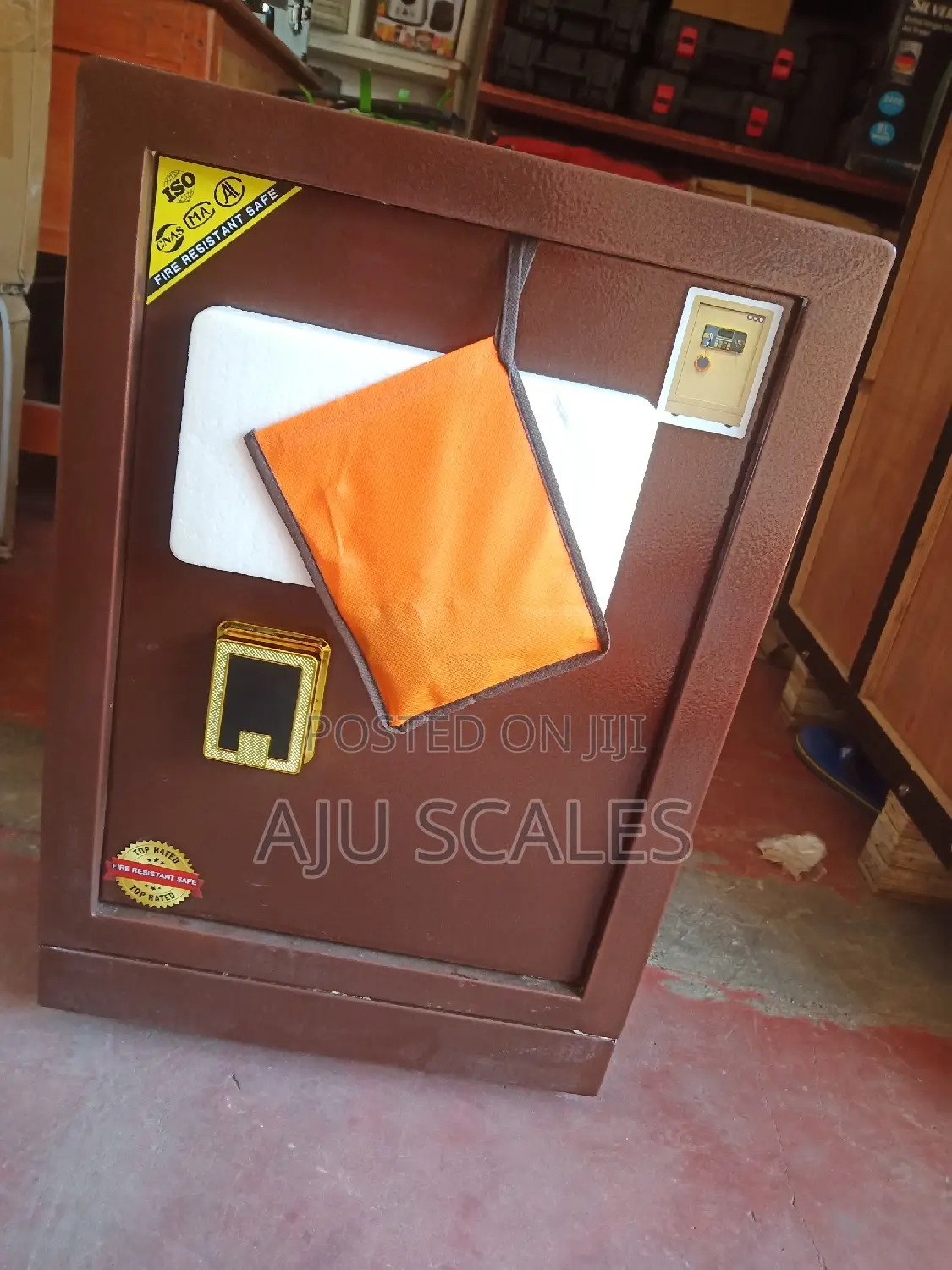 Safe Box, Fire Proof And Fire Resistant