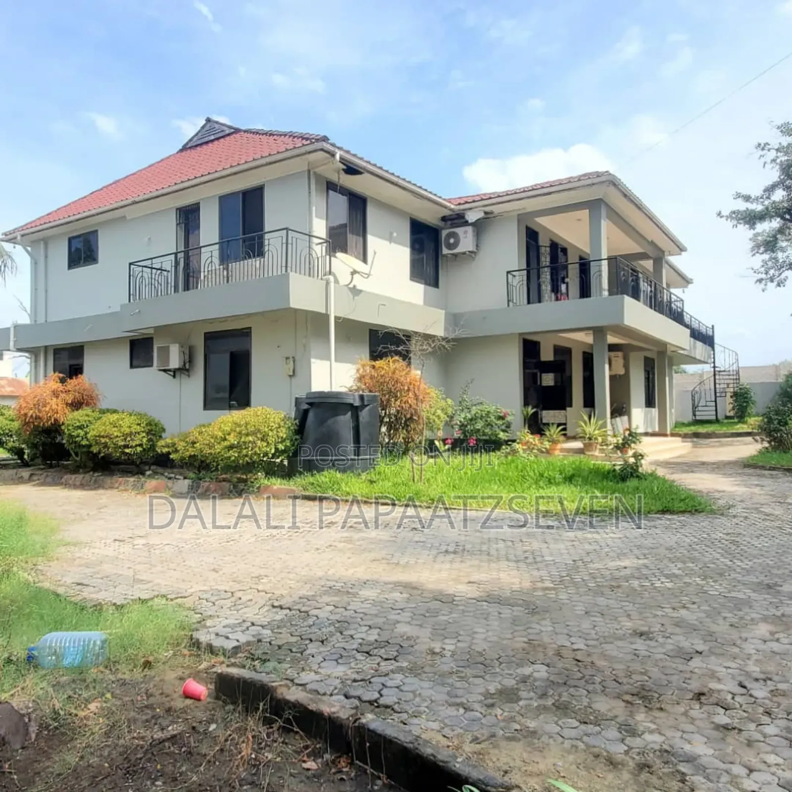 4bdrm Apartment in Dalalipapaatzseven, Mbweni for rent