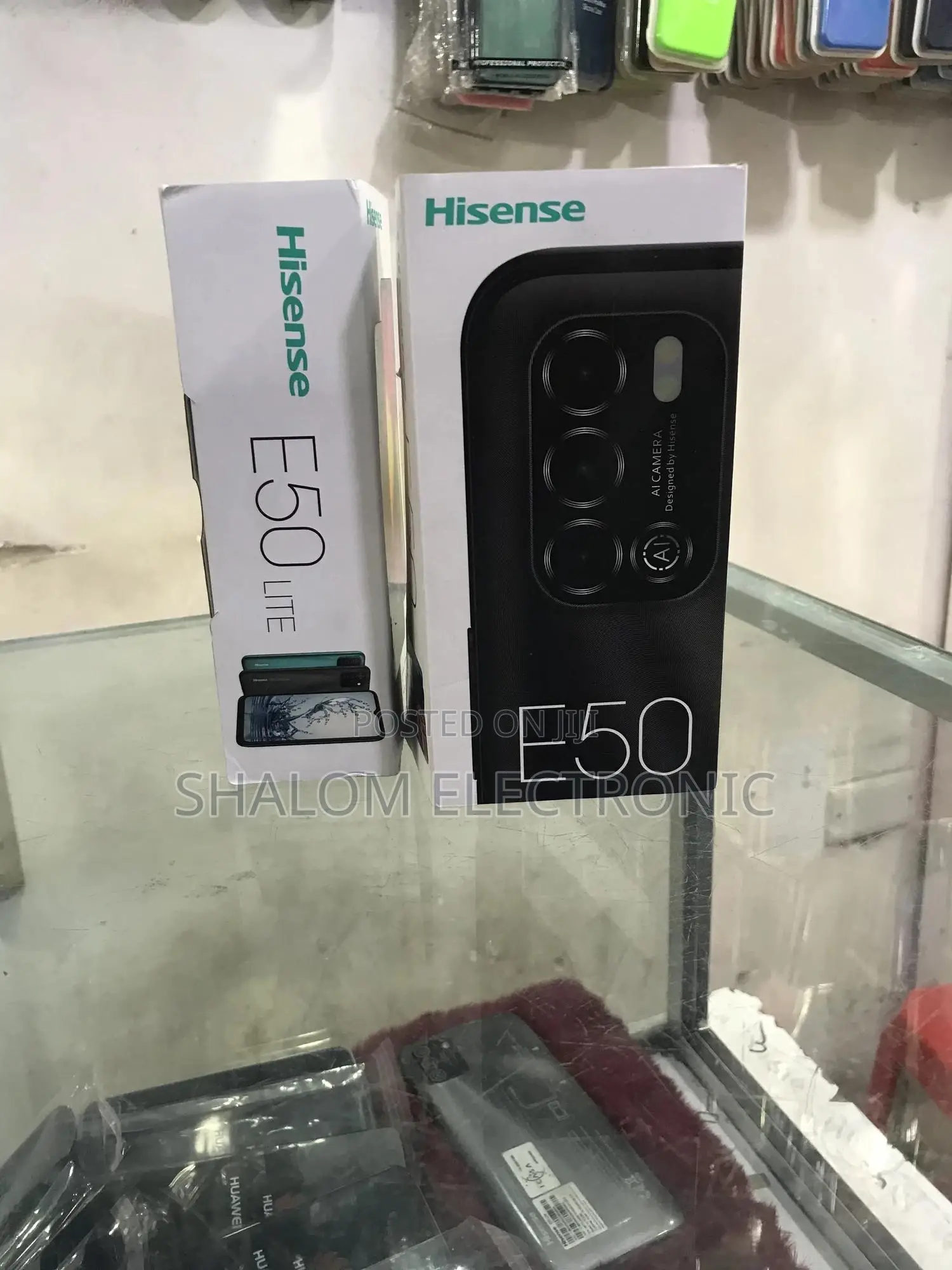 New Hisense E50 64 GB Black