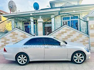 Toyota Crown 2004 Silver
