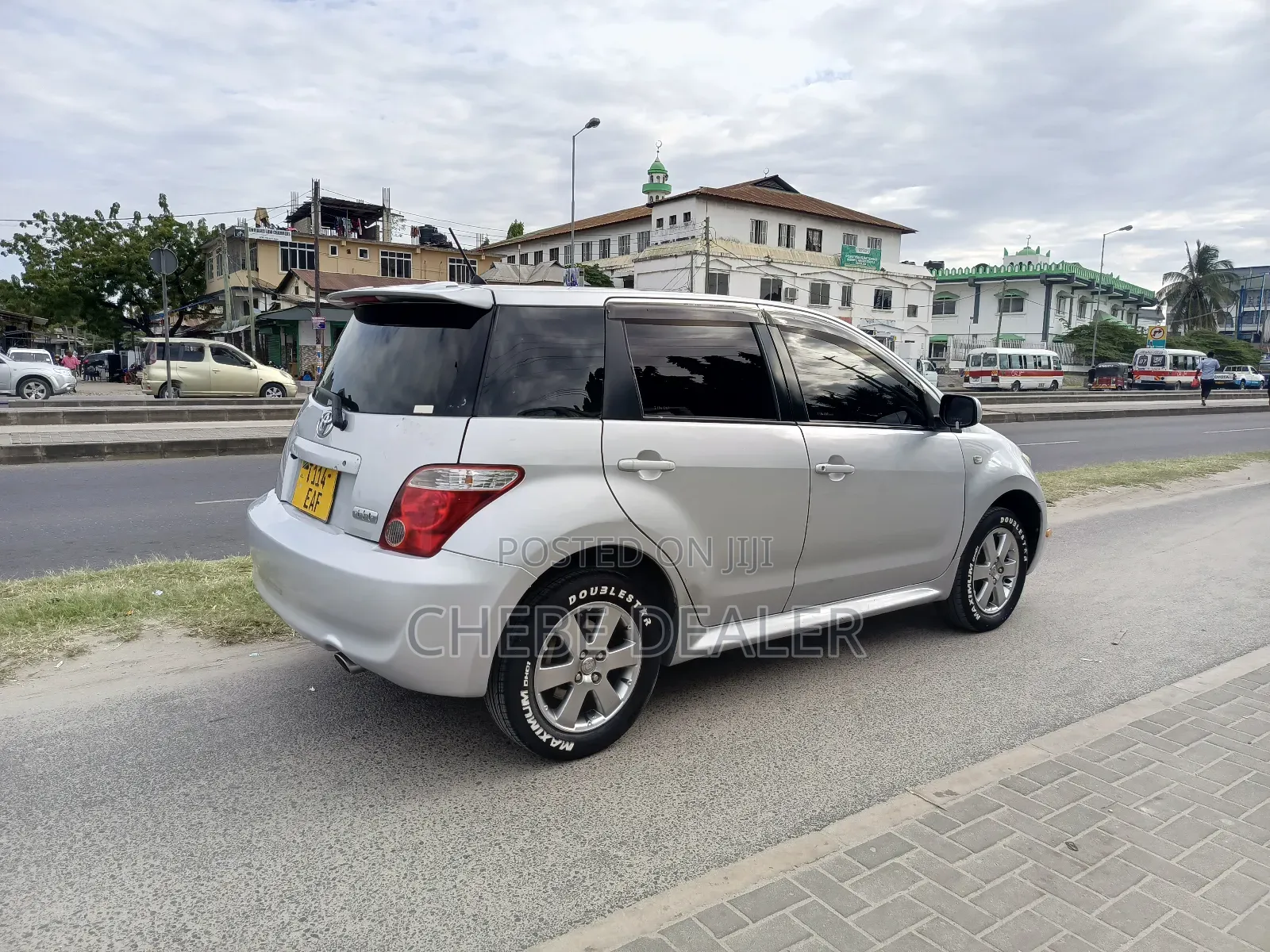 Toyota IST 2007 Silver
