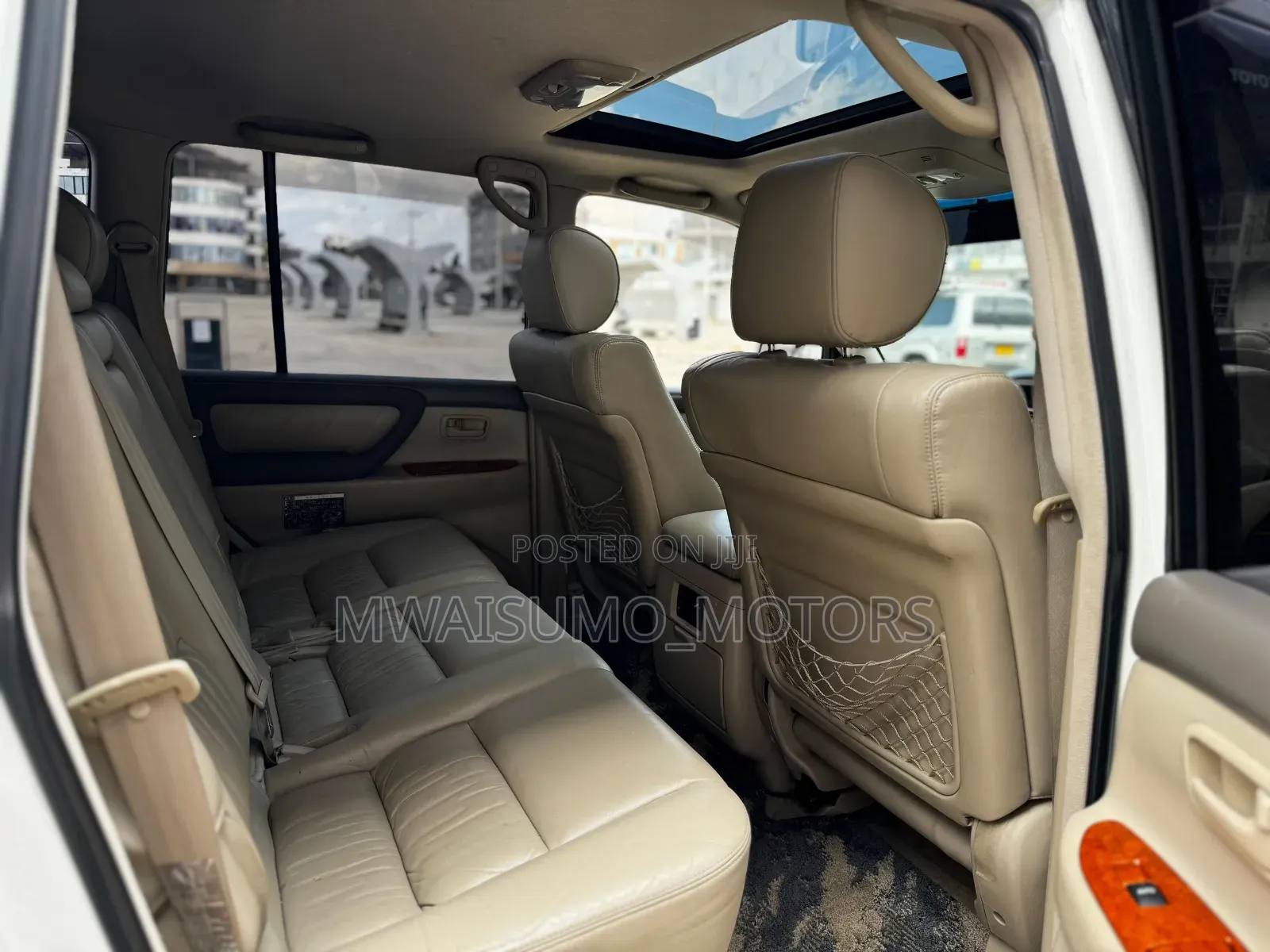 Toyota Land Cruiser 2005 Off white