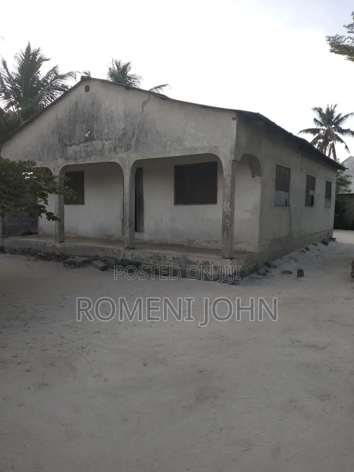 5bdrm House in Tanzania Daresalaam, Ilala for sale