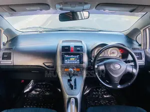 Toyota Auris 2006 Silver