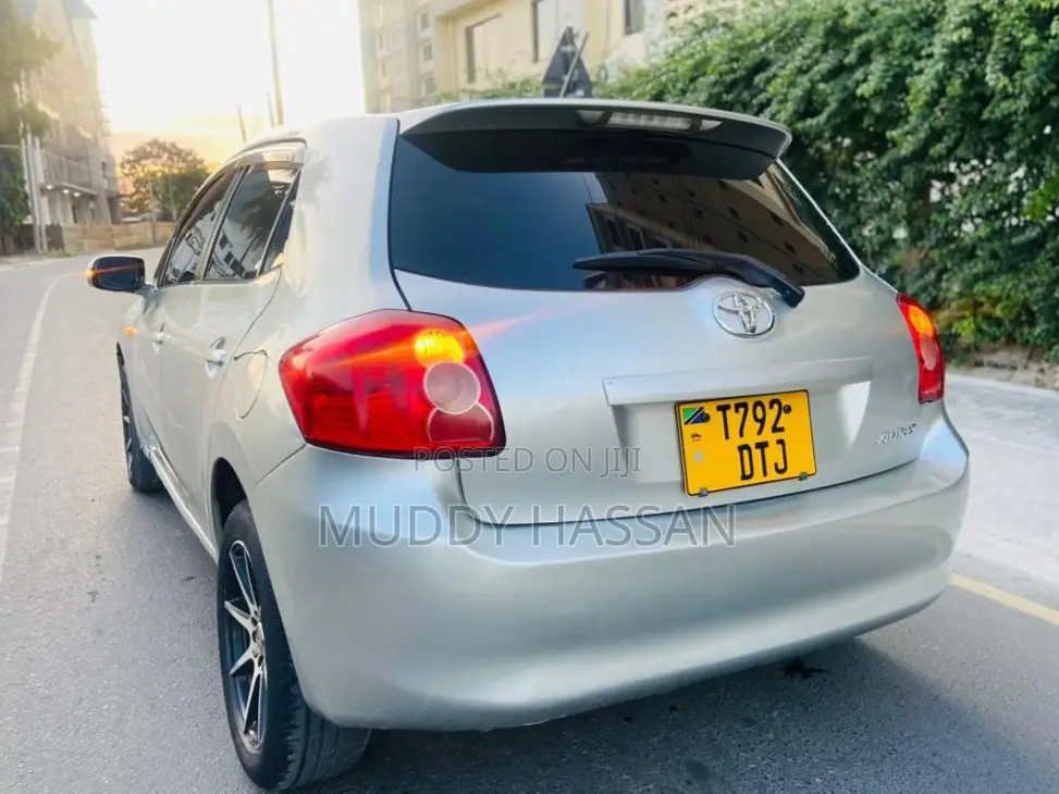 Toyota Auris 2006 Silver