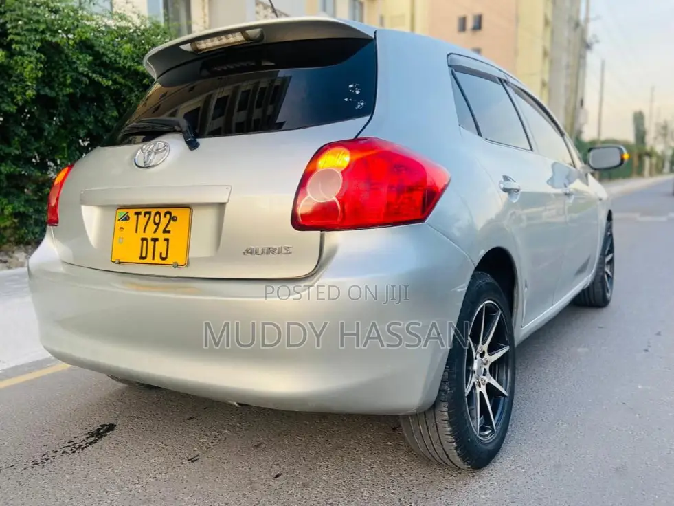 Toyota Auris 2006 Silver