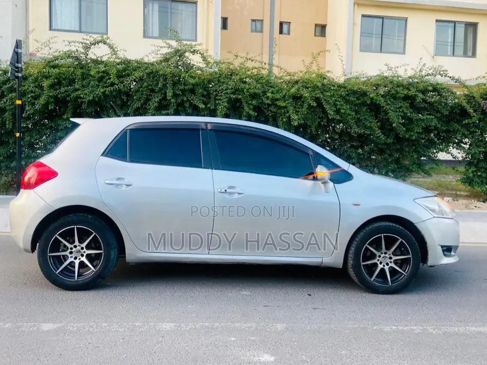 Toyota Auris 2006 Silver