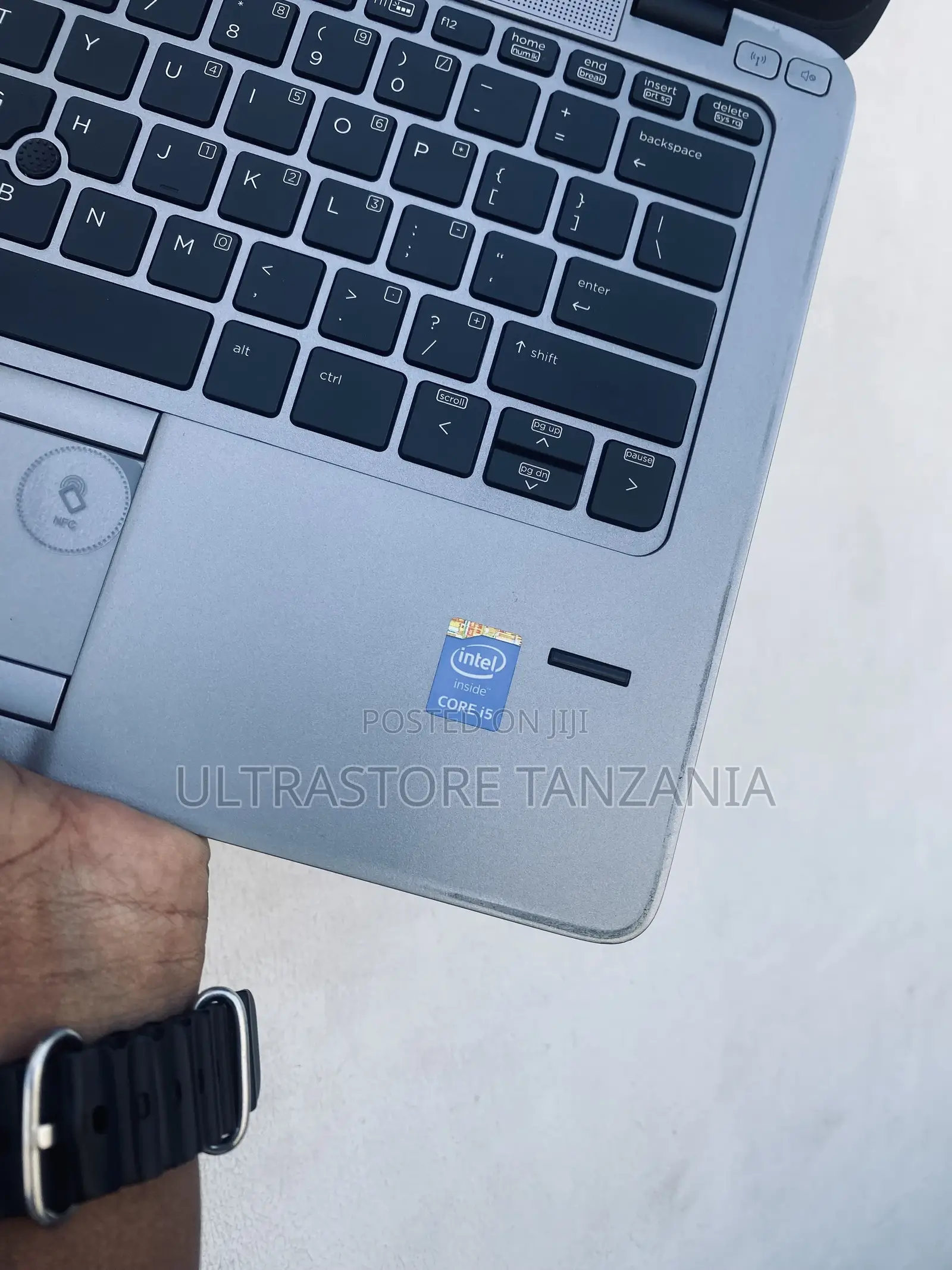 New Laptop HP EliteBook 820 G2 4GB Intel Core I5 HDD 500GB