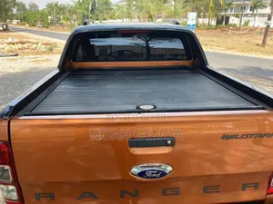 Ford Ranger 2016 Orange