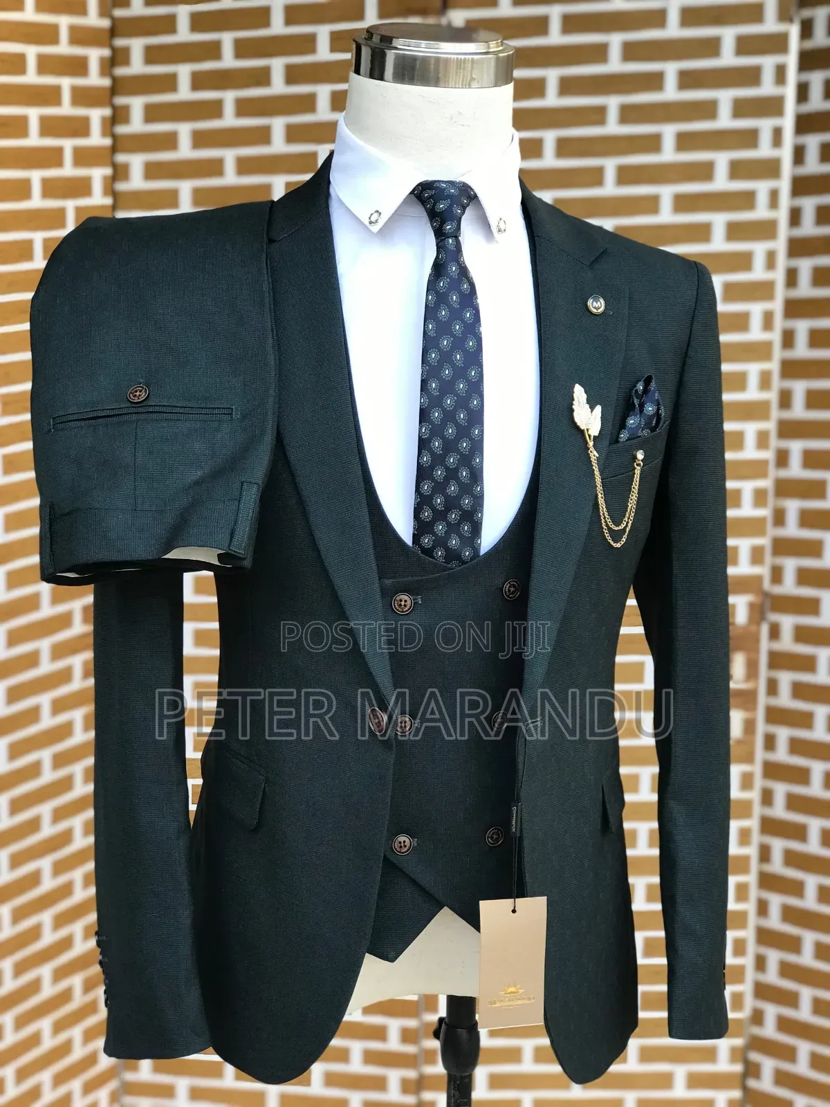 New Men's Suits