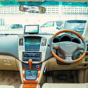 Toyota Harrier 2004 Pearl