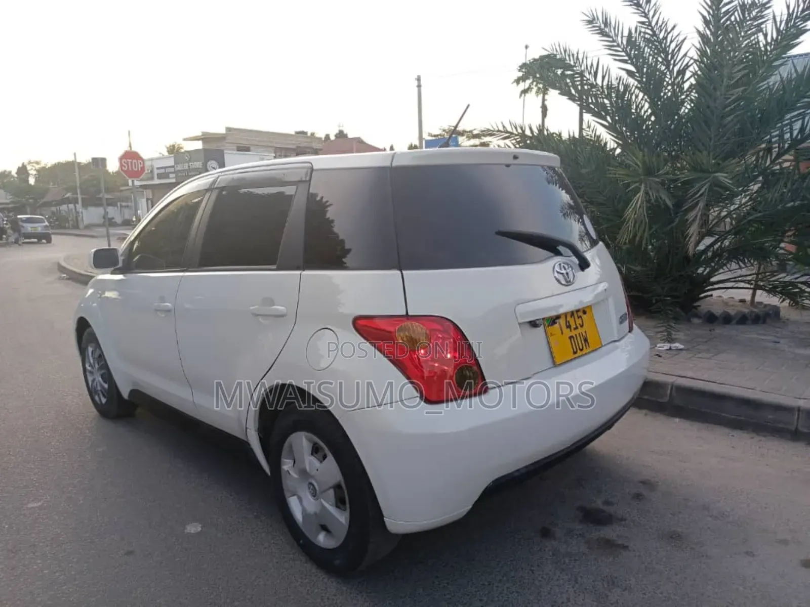 Toyota IST 2003 Off white