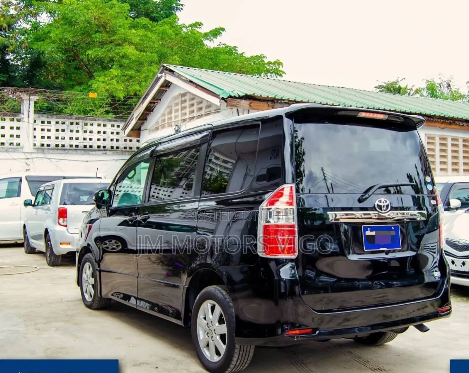 Toyota Noah 2007 Black