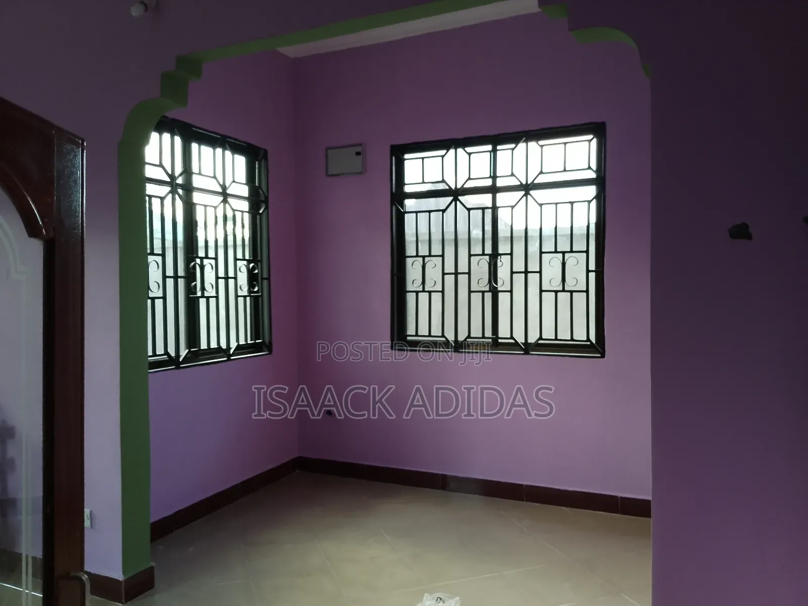 3bdrm Bungalow in 3 Bedroom House For, Kitunda for rent