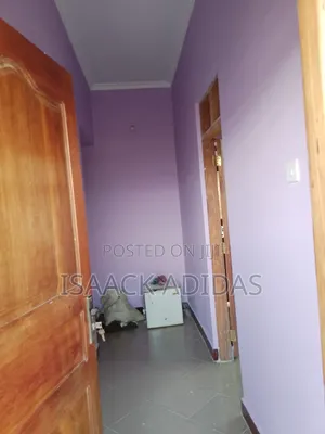 3bdrm Bungalow in 3 Bedroom House For, Kitunda for rent