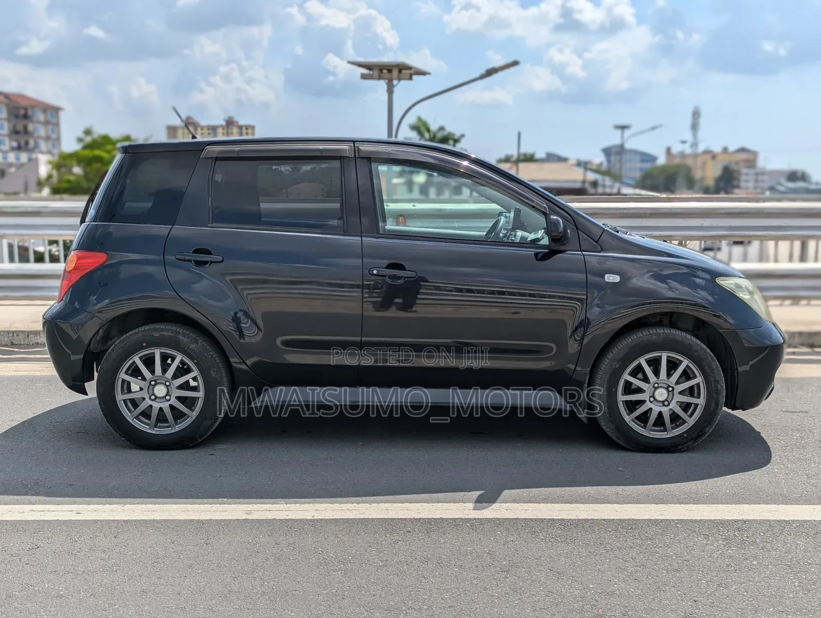 Toyota IST 2004 Matt Black