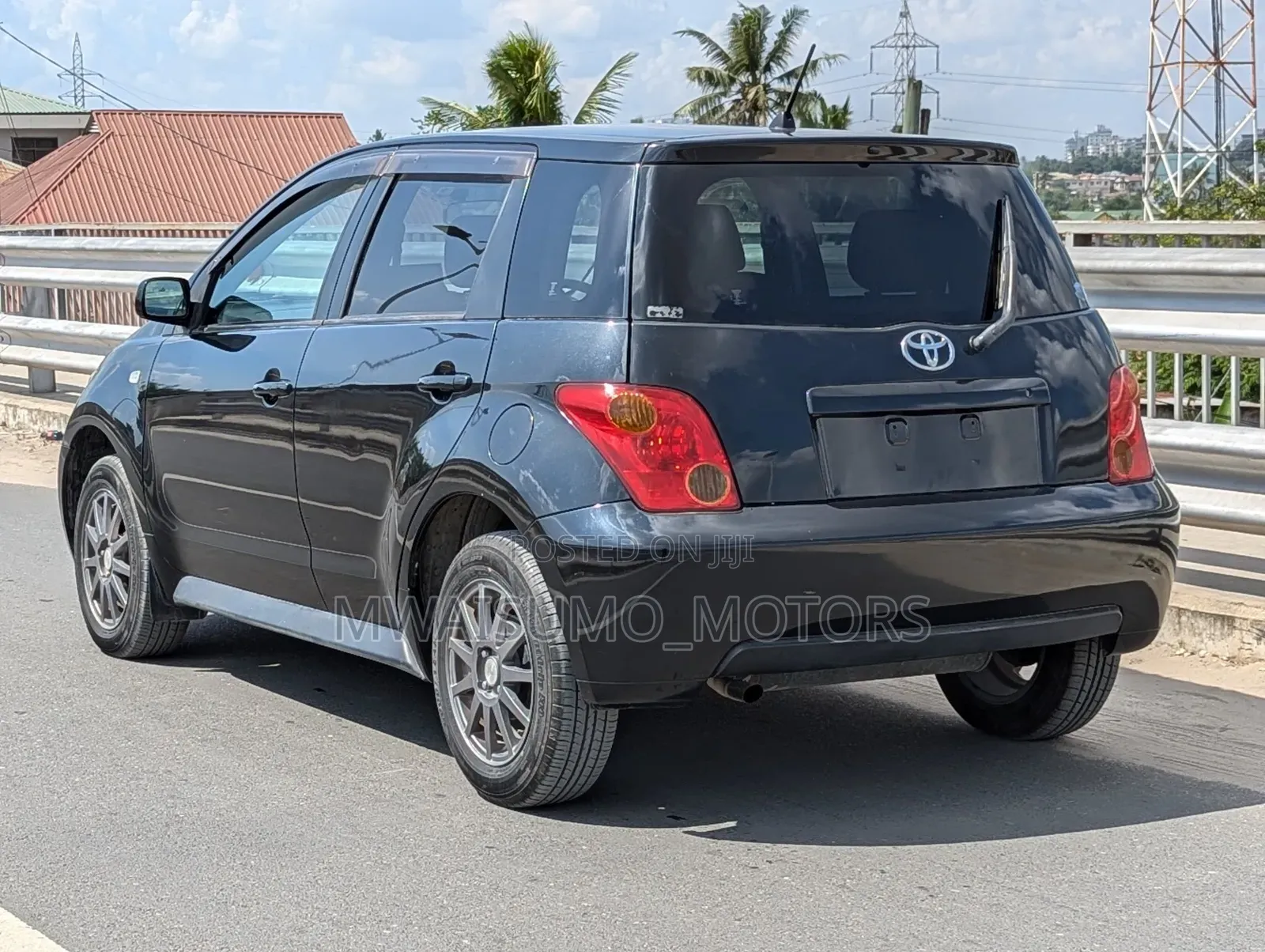 Toyota IST 2004 Matt Black