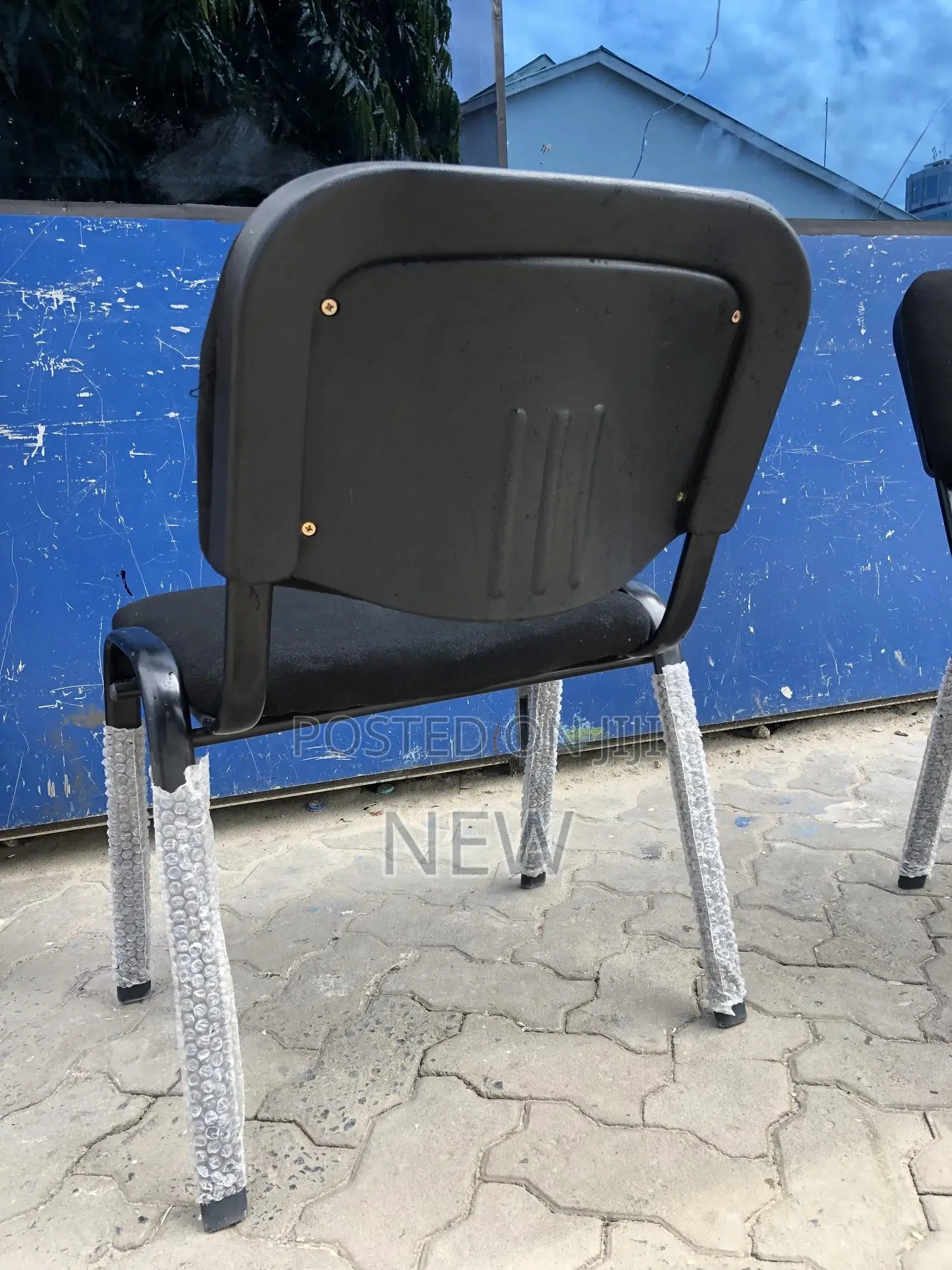 Small Visitors Chairs