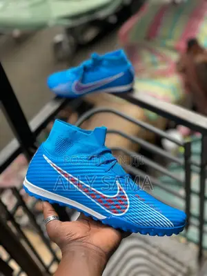 Trainers Football Boots Nike