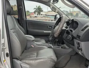 Toyota Hilux 2008 Silver