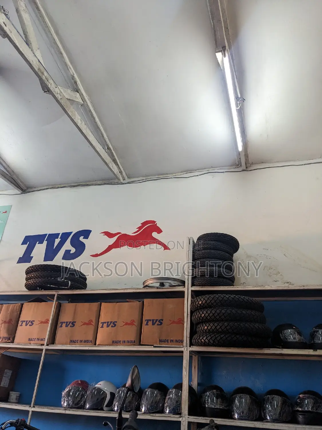 TVS 3w Tyre