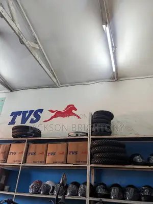 Photo - TVS 3w Tyre