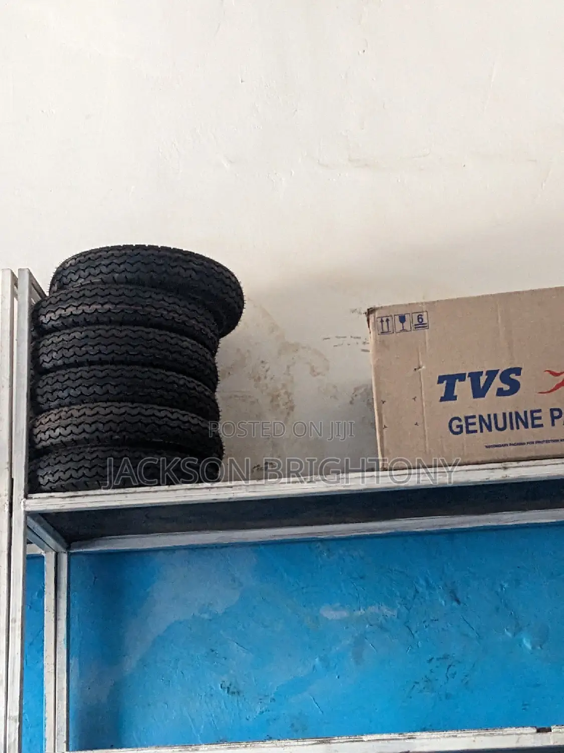 TVS 3w Tyre