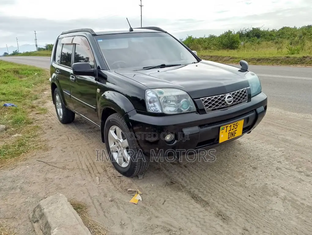 Nissan X-Trail 2005 Black