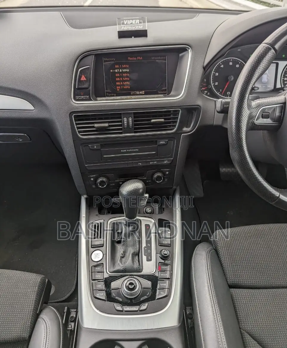 Audi Q5 2.0T Premium Quattro 2012 White
