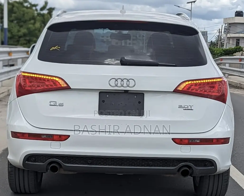Audi Q5 2.0T Premium Quattro 2012 White