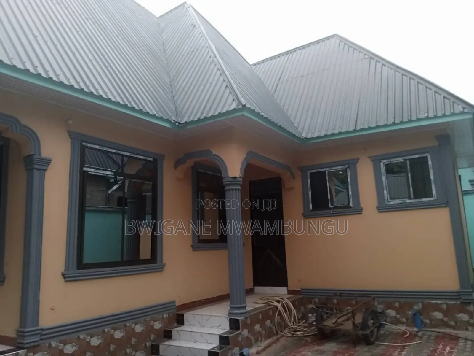 Furnished 4bdrm Apartment in Mbagala Maji Matitu for sale