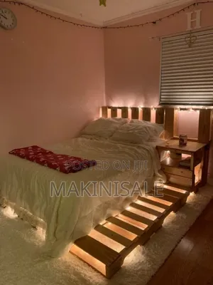 Kitanda Cha Pallet Kizuri Sana