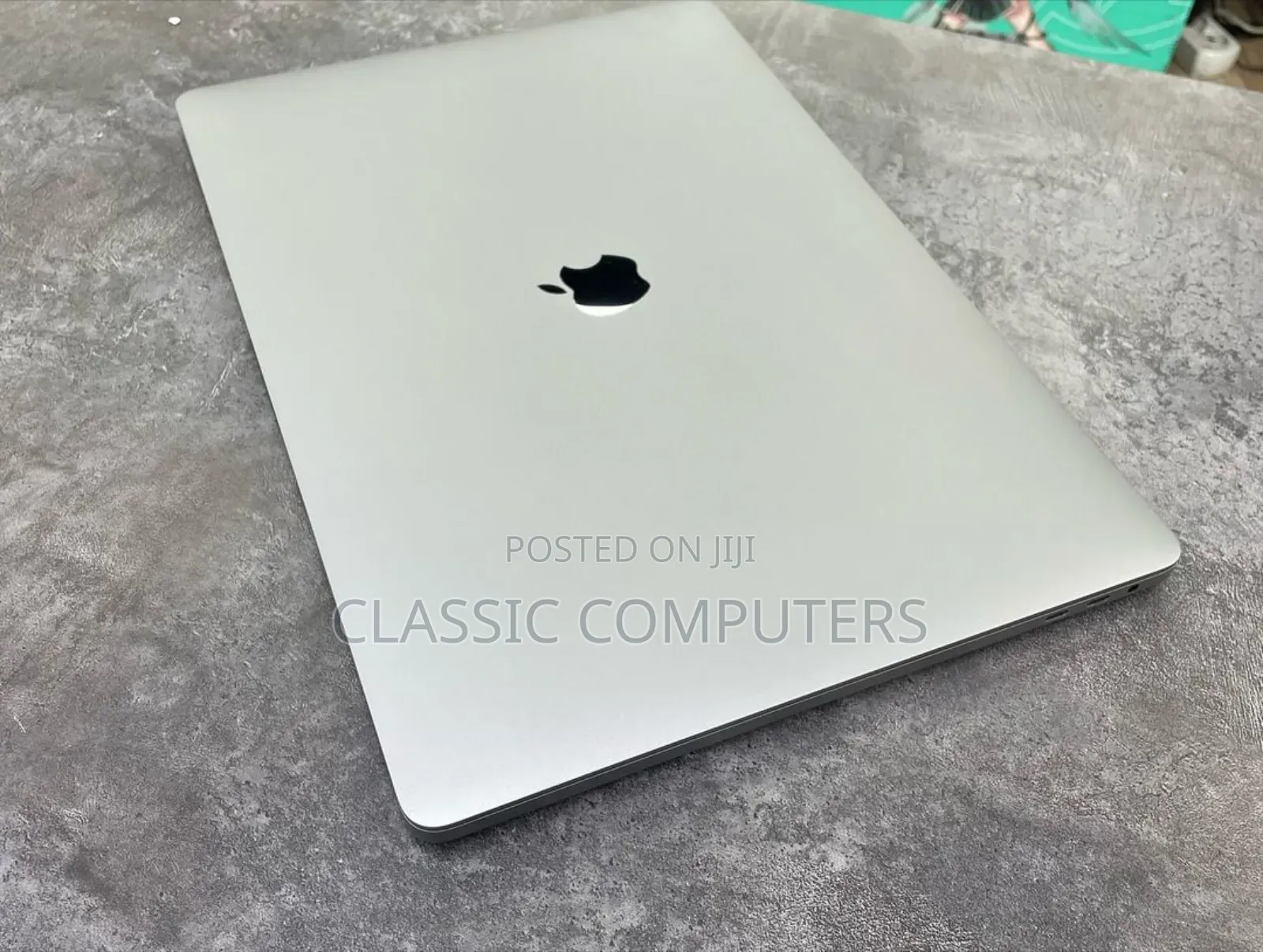 Laptop Apple MacBook 2019 16GB Intel Core I5 SSD 512GB