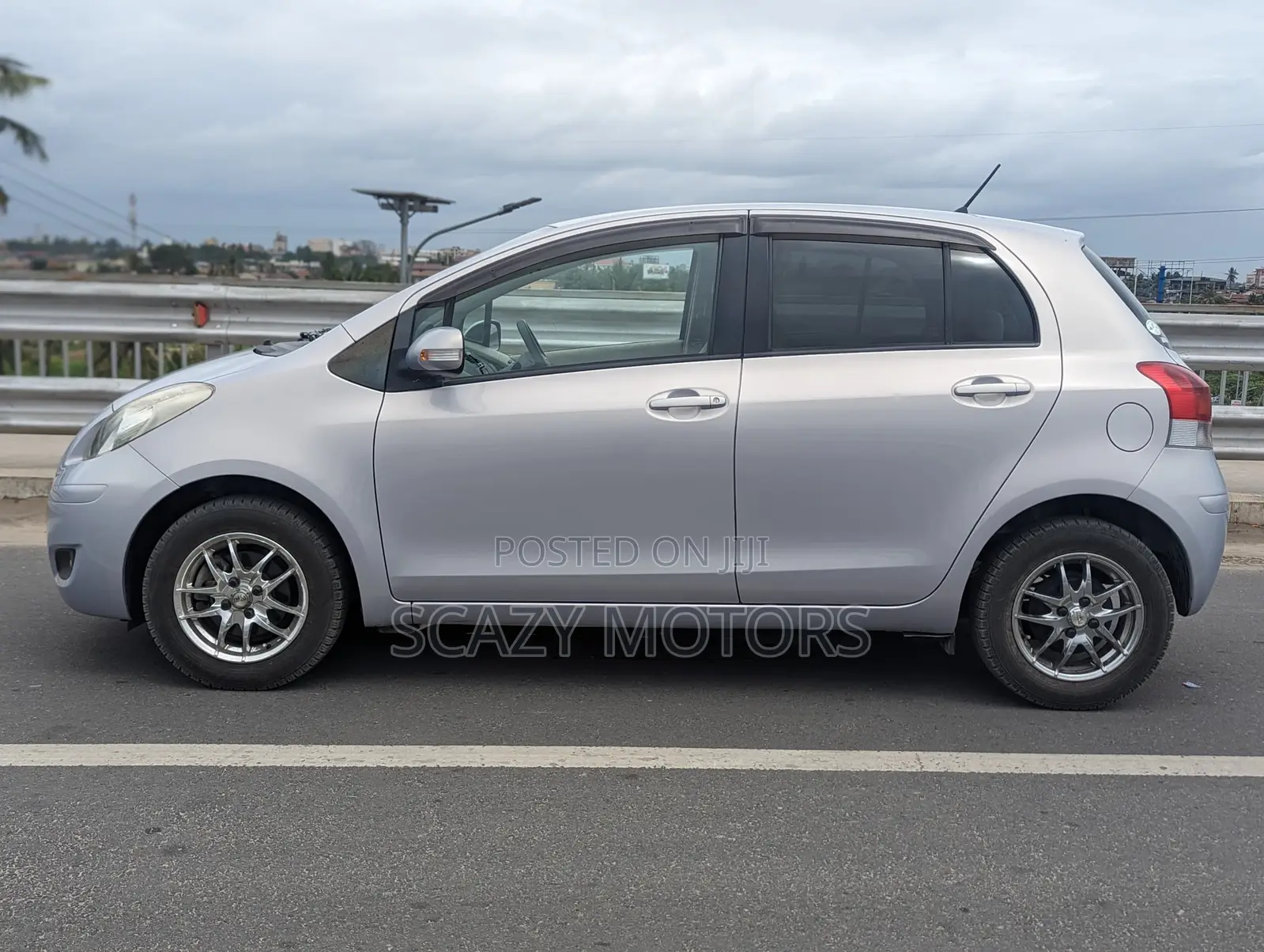 Toyota Vitz 2010 Pink