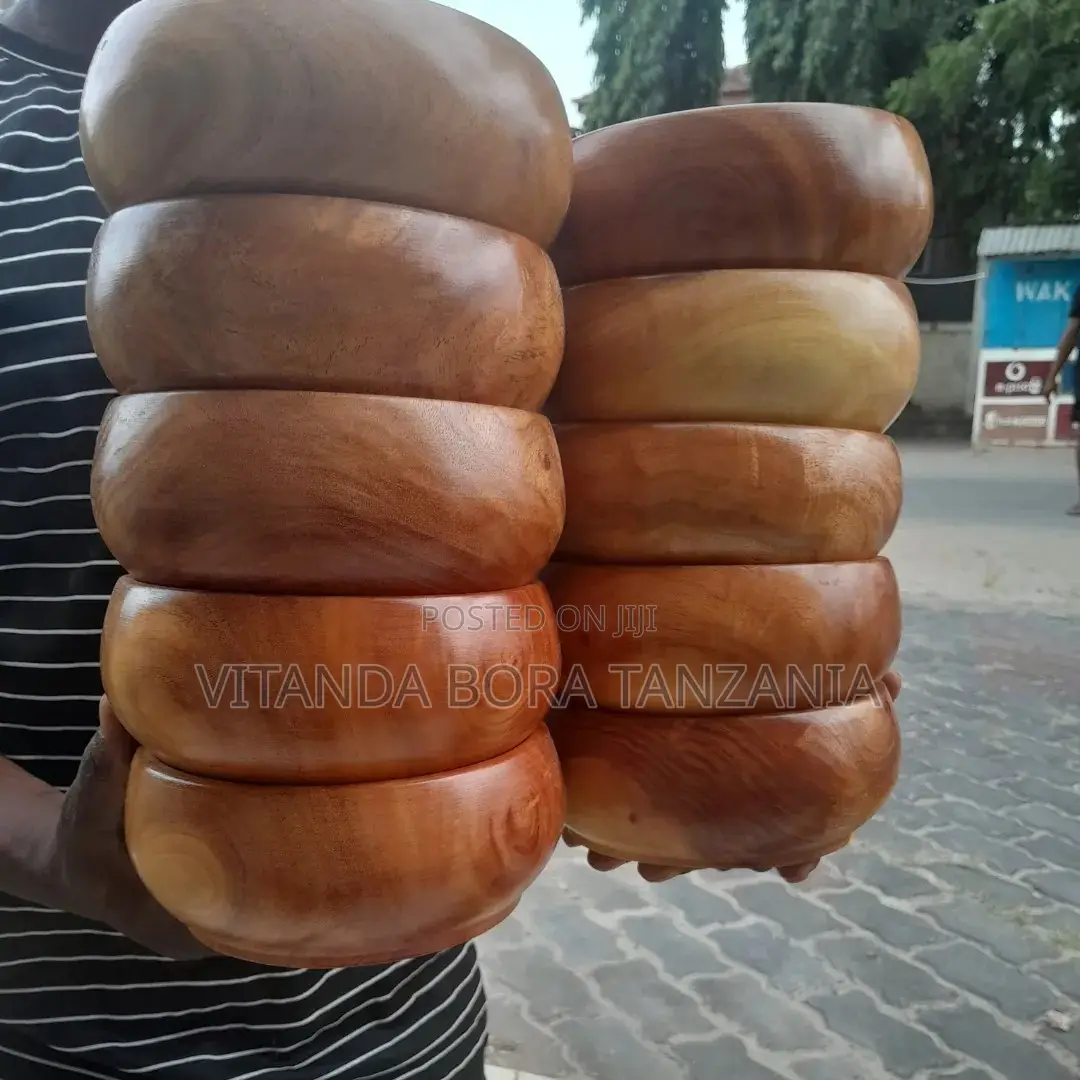 Wooden Utensils / Vyombo Vya Mbao