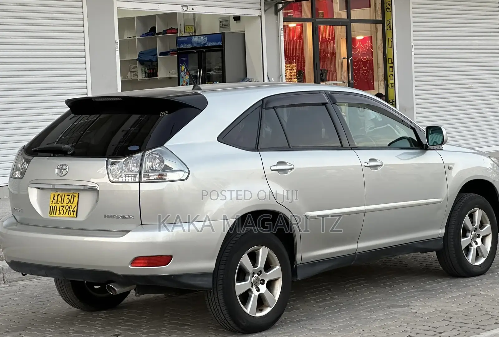 Toyota Harrier 2004 Silver