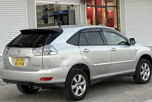 Toyota Harrier 2004 Silver