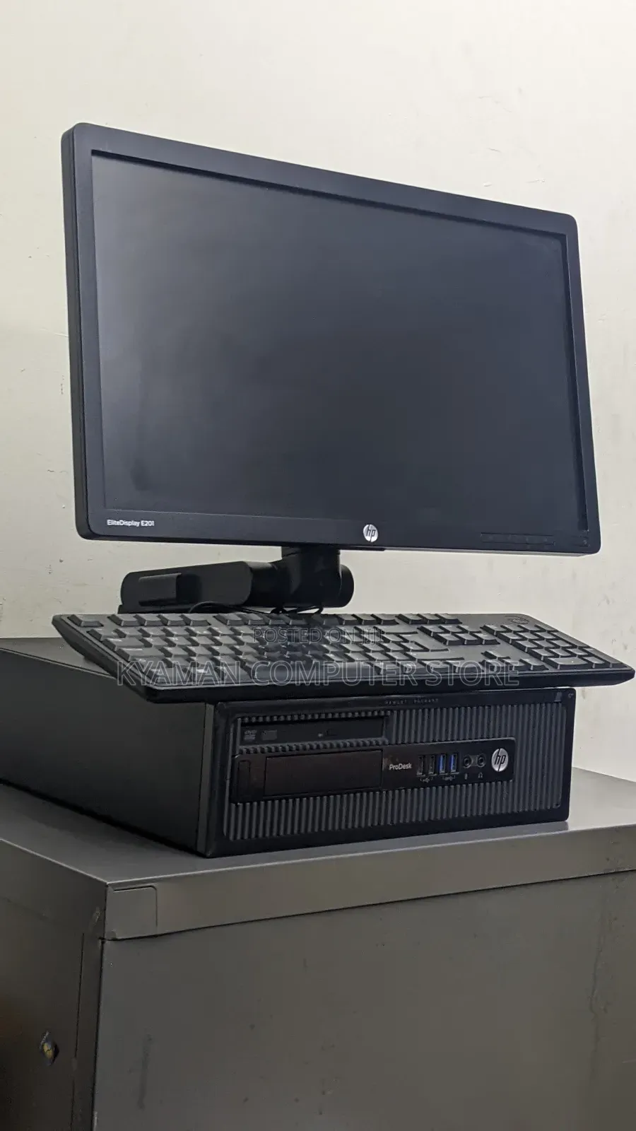 Desktop Computer HP ProDesk 400 G4 4GB Intel Pentium HDD 500GB