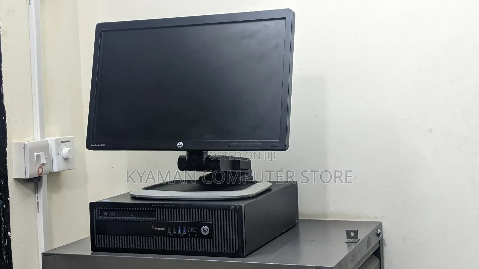 Desktop Computer HP ProDesk 400 G4 4GB Intel Pentium HDD 500GB