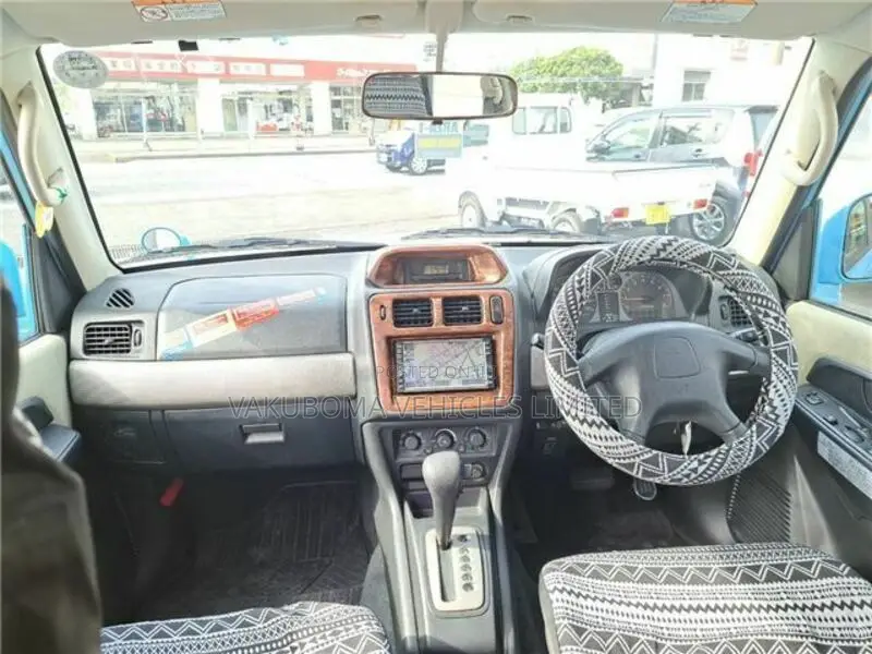 Mitsubishi Pajero 2005 Blue