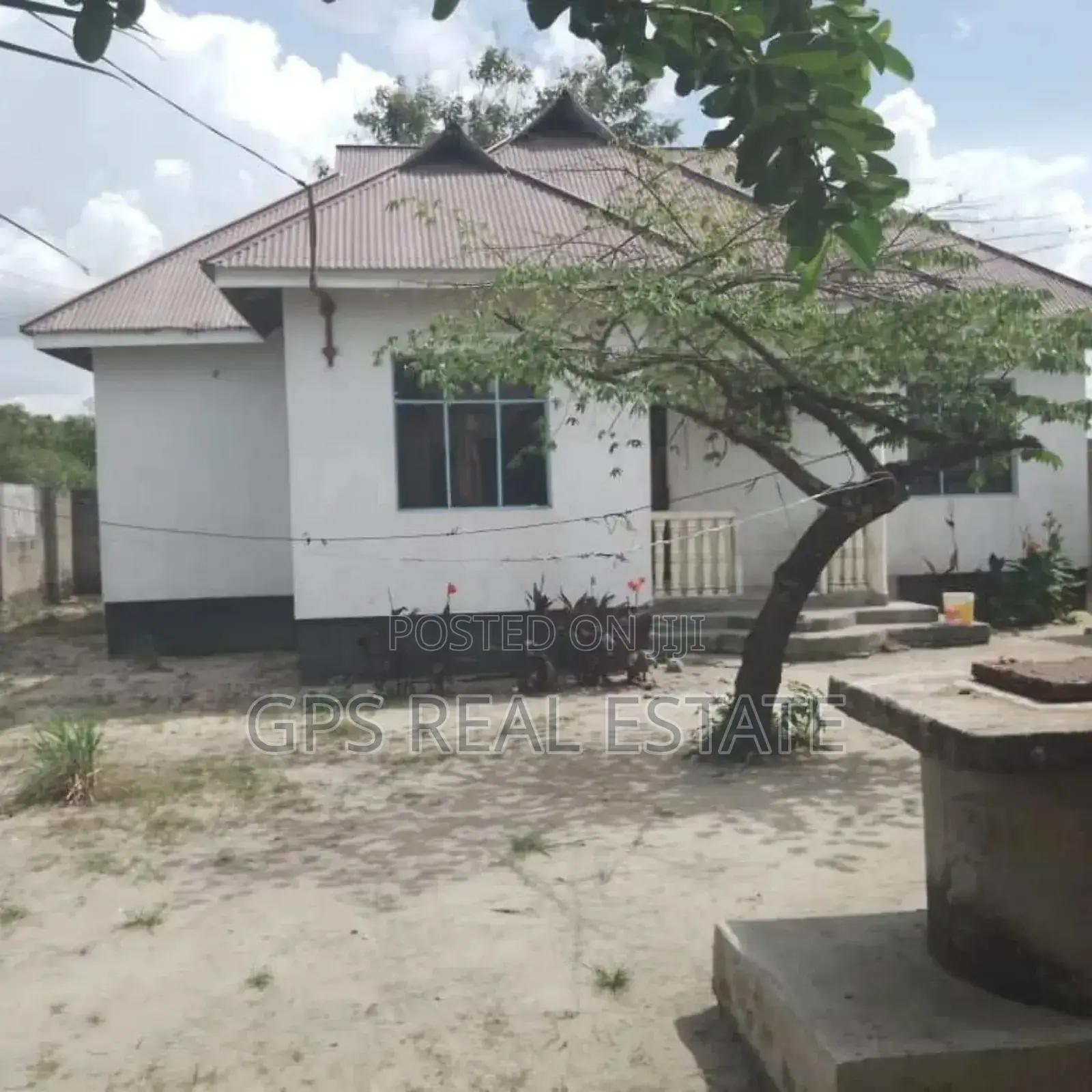 3bdrm House in Chanika Zingiziwa, Ilala for sale