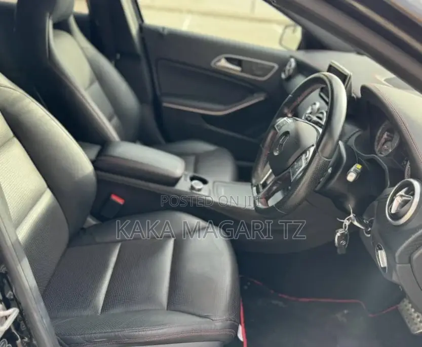 Mercedes-Benz A-Class 2014 Black