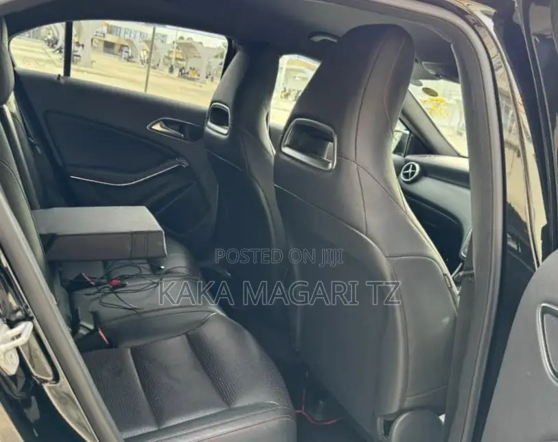 Mercedes-Benz A-Class 2014 Black