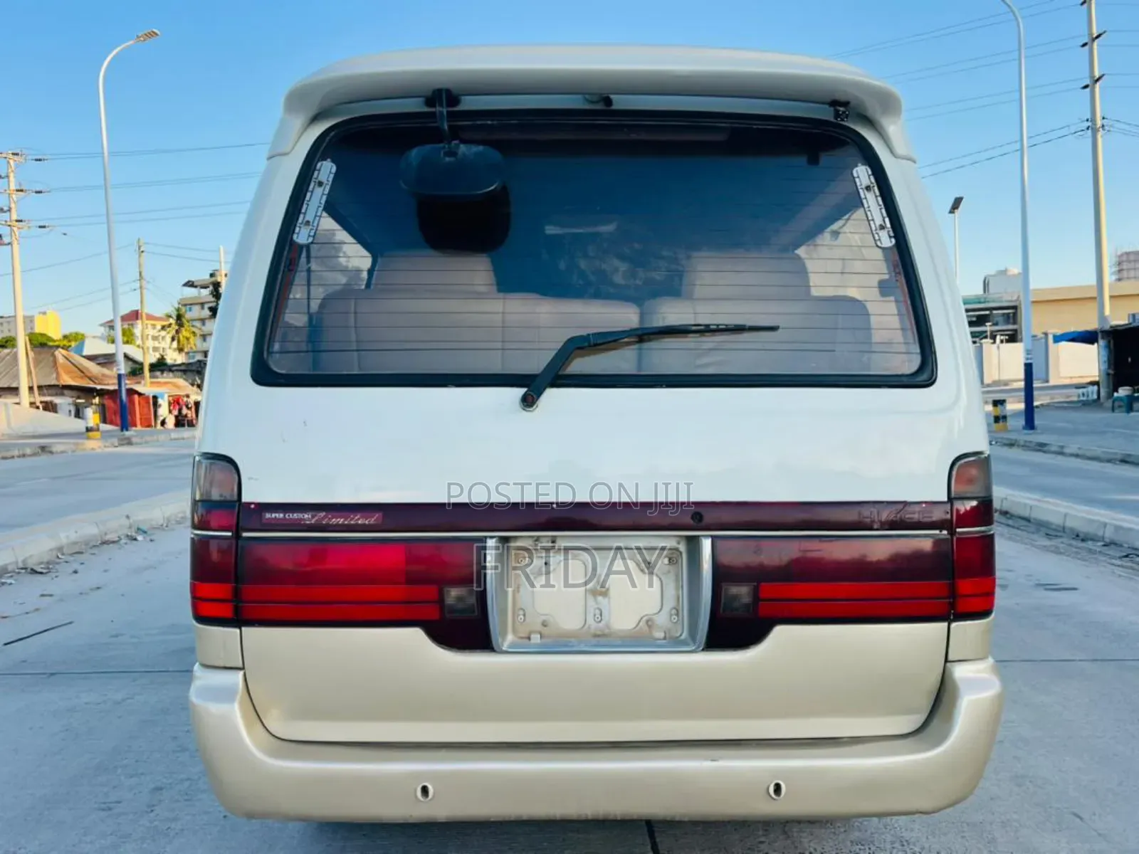 Toyota HiAce 1994 Silver