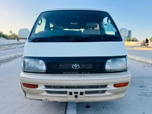Toyota HiAce 1994 Silver