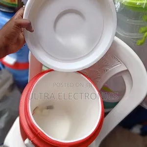 Best Quality Material Cooler Box/Deli/Icebox Yenye Lita 20
