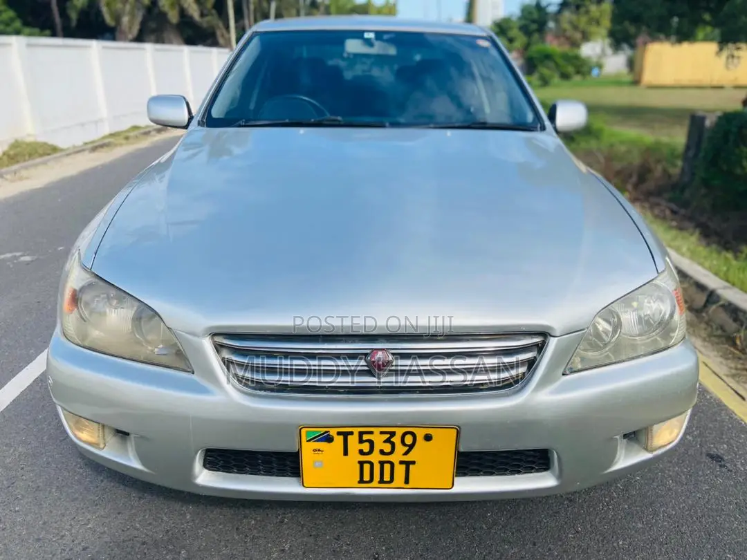 Toyota Altezza 2004 Silver